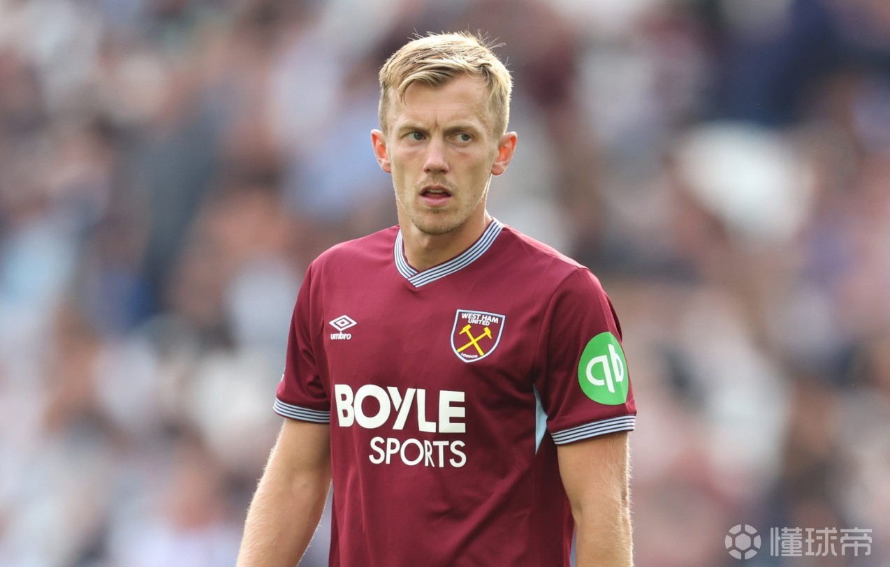 天空：西汉姆联中场沃德-普劳斯正在接受伯恩利体检